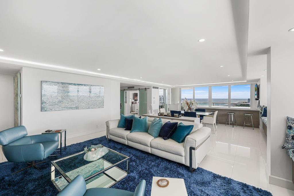 Illini Condo - Residential Lease