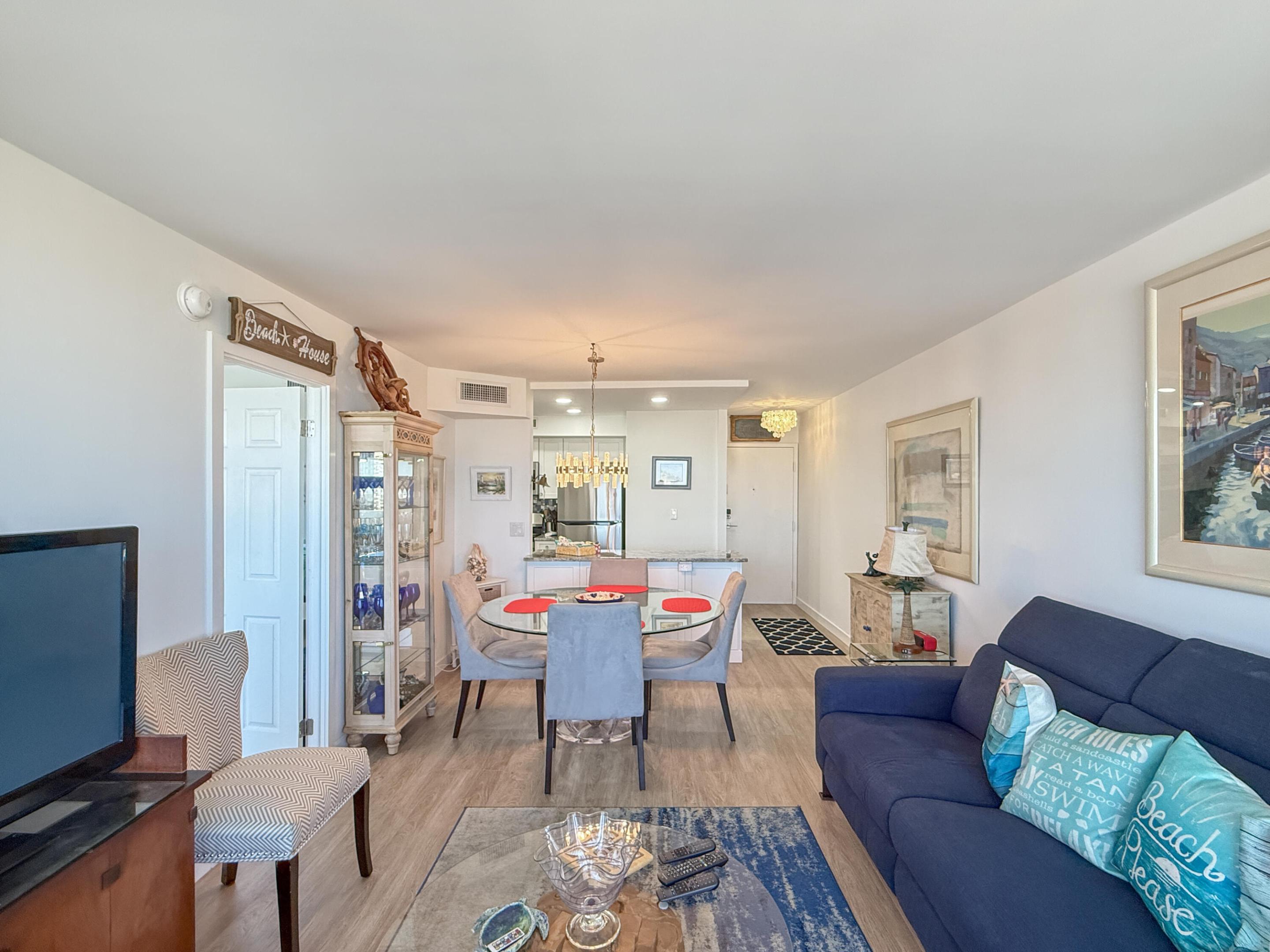 SILVER THATCH ATLANTIC PLAZA - Residential Lease