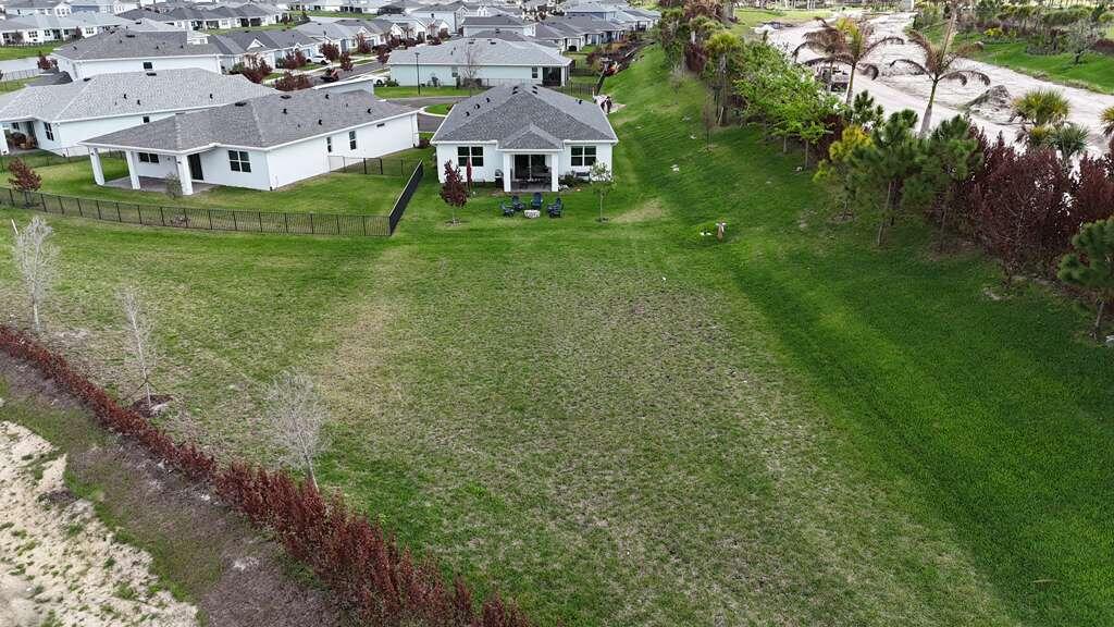 CADENCE PHASE III - Residential Lease