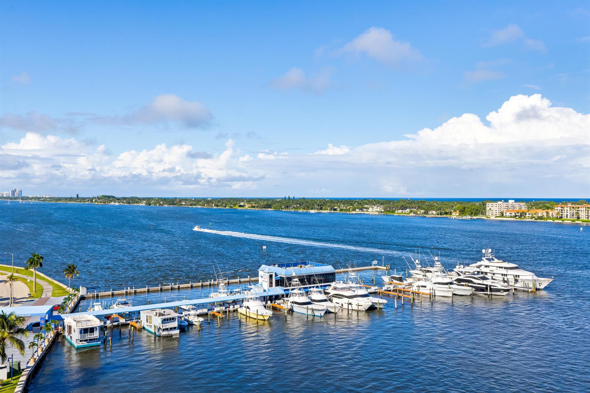 622 N Flagler Drive 801