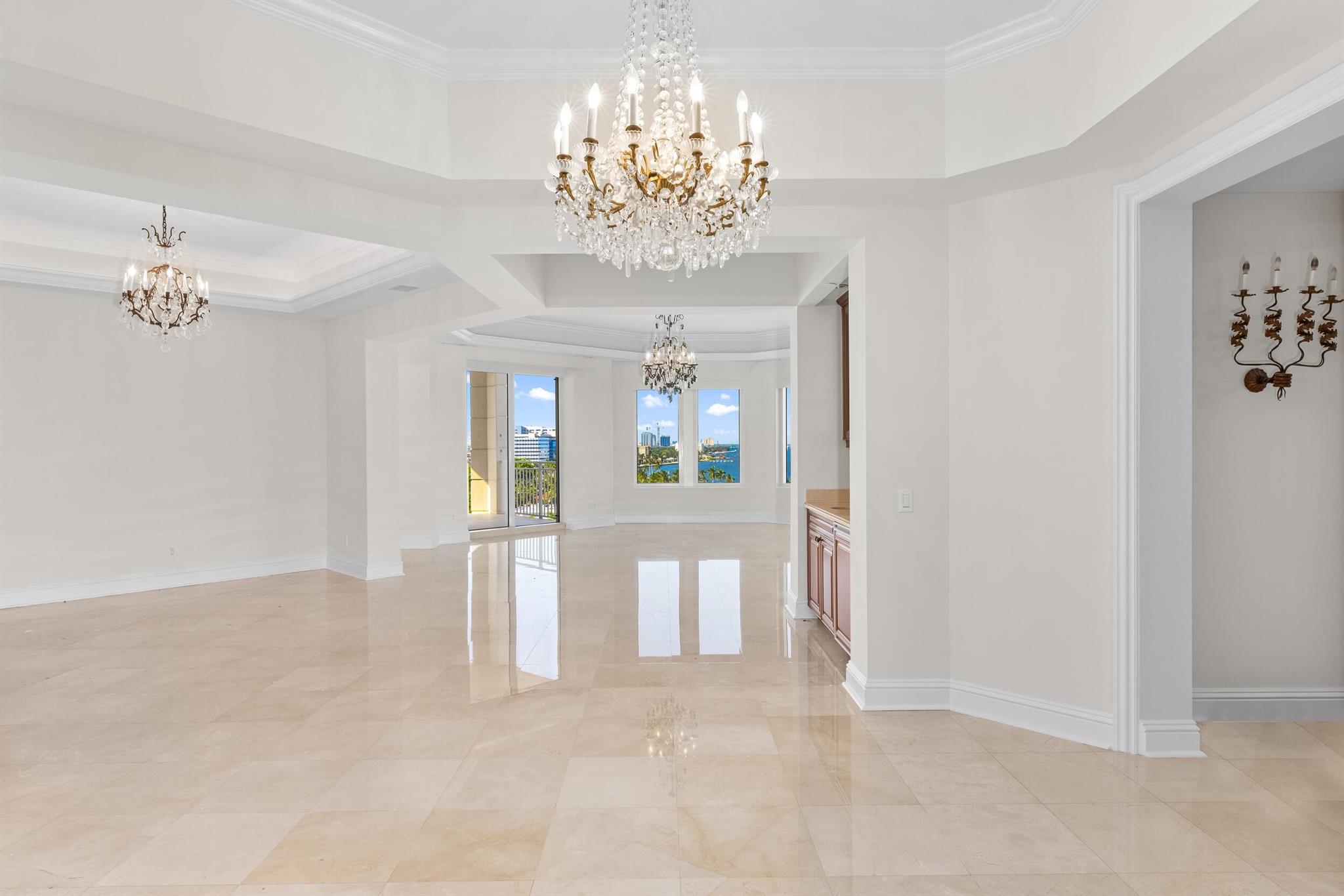 ONE WATERMARK PLACE OF TH - Residential