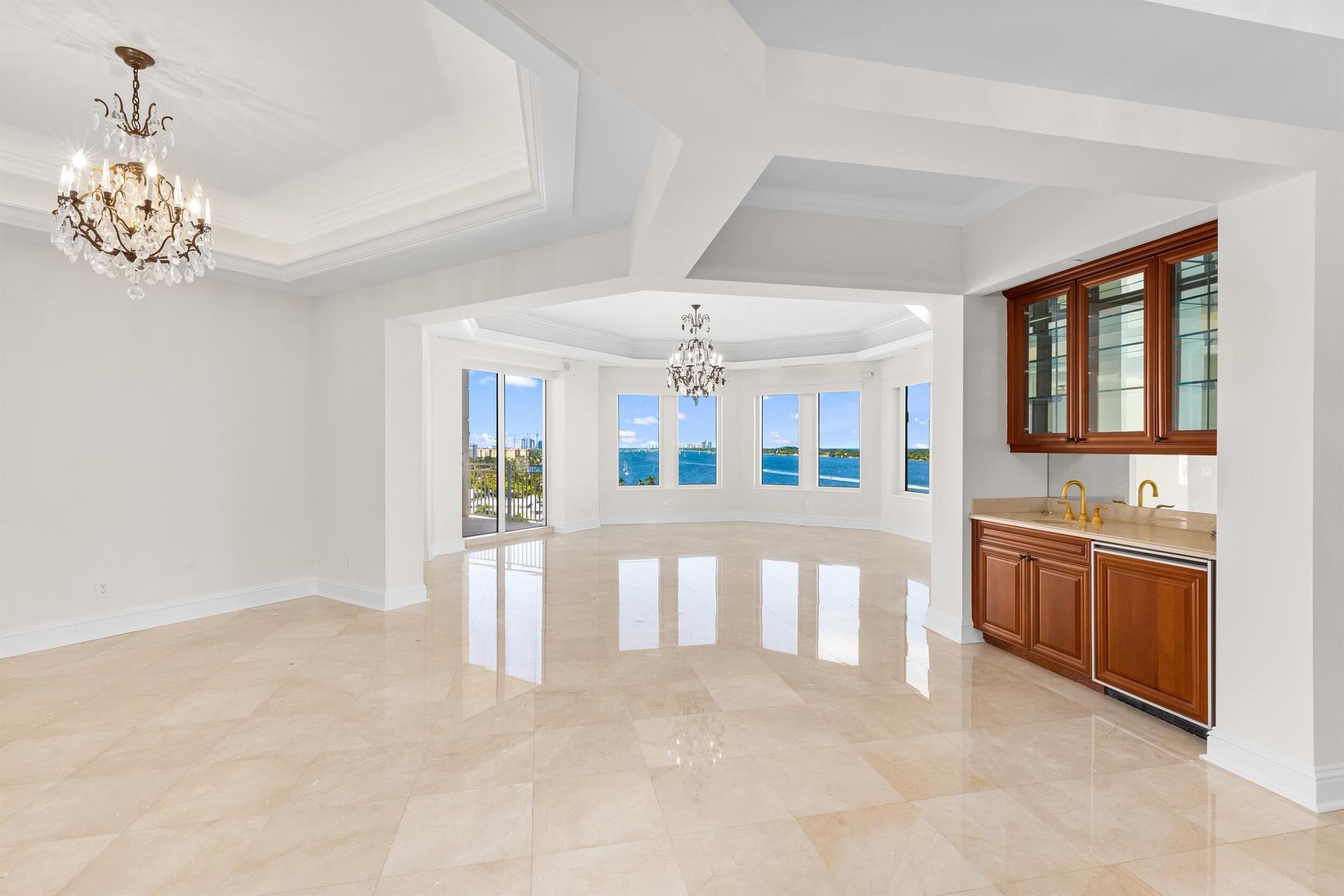 622 N Flagler Drive 801