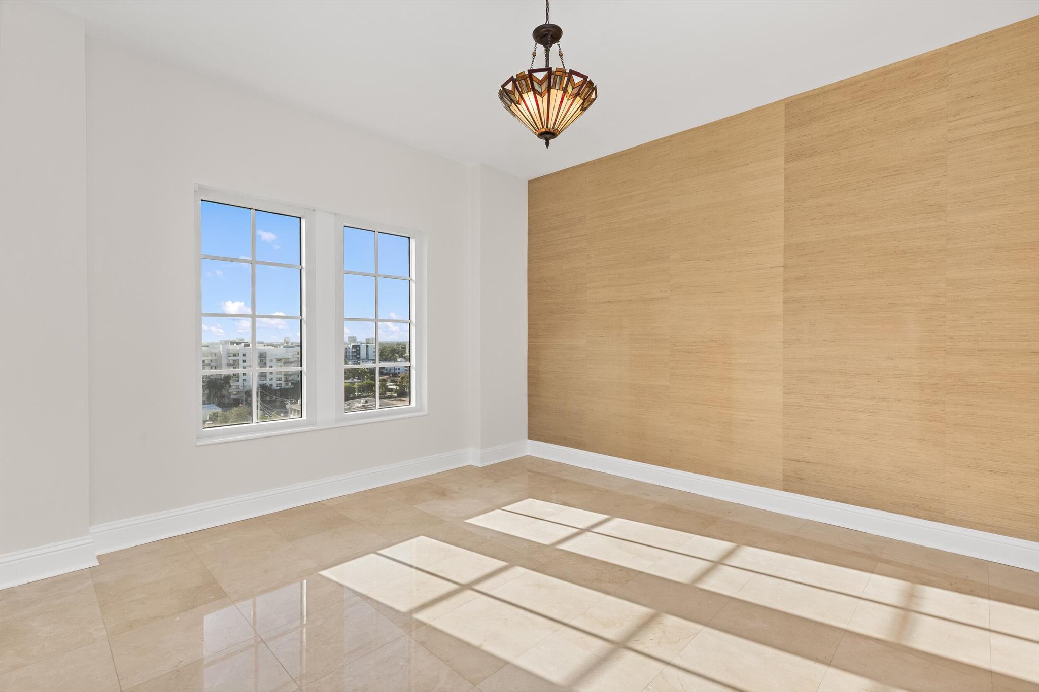 ONE WATERMARK PLACE OF TH - Residential