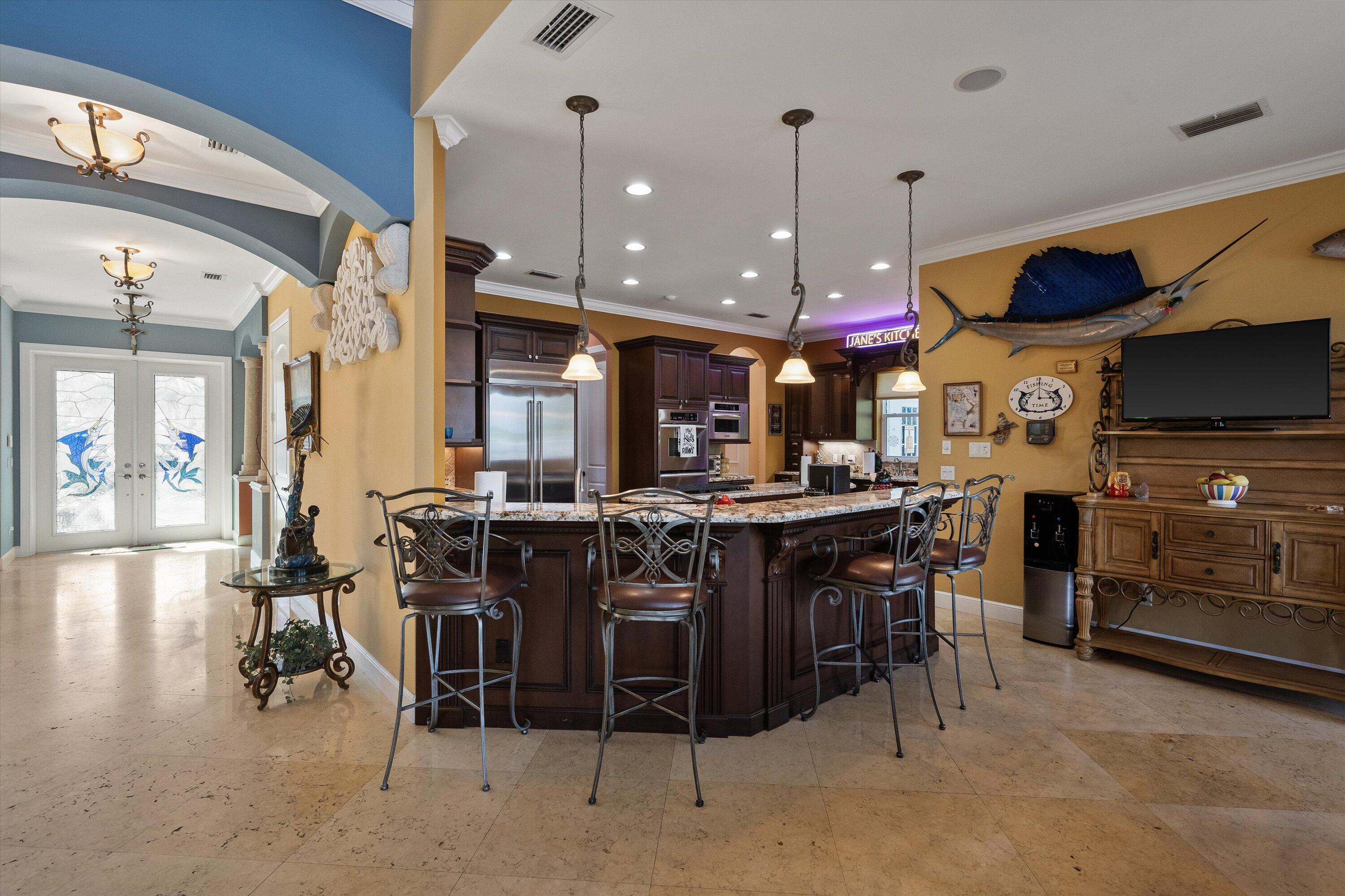 RIVERSIDE (AKA HOGGS) - Residential