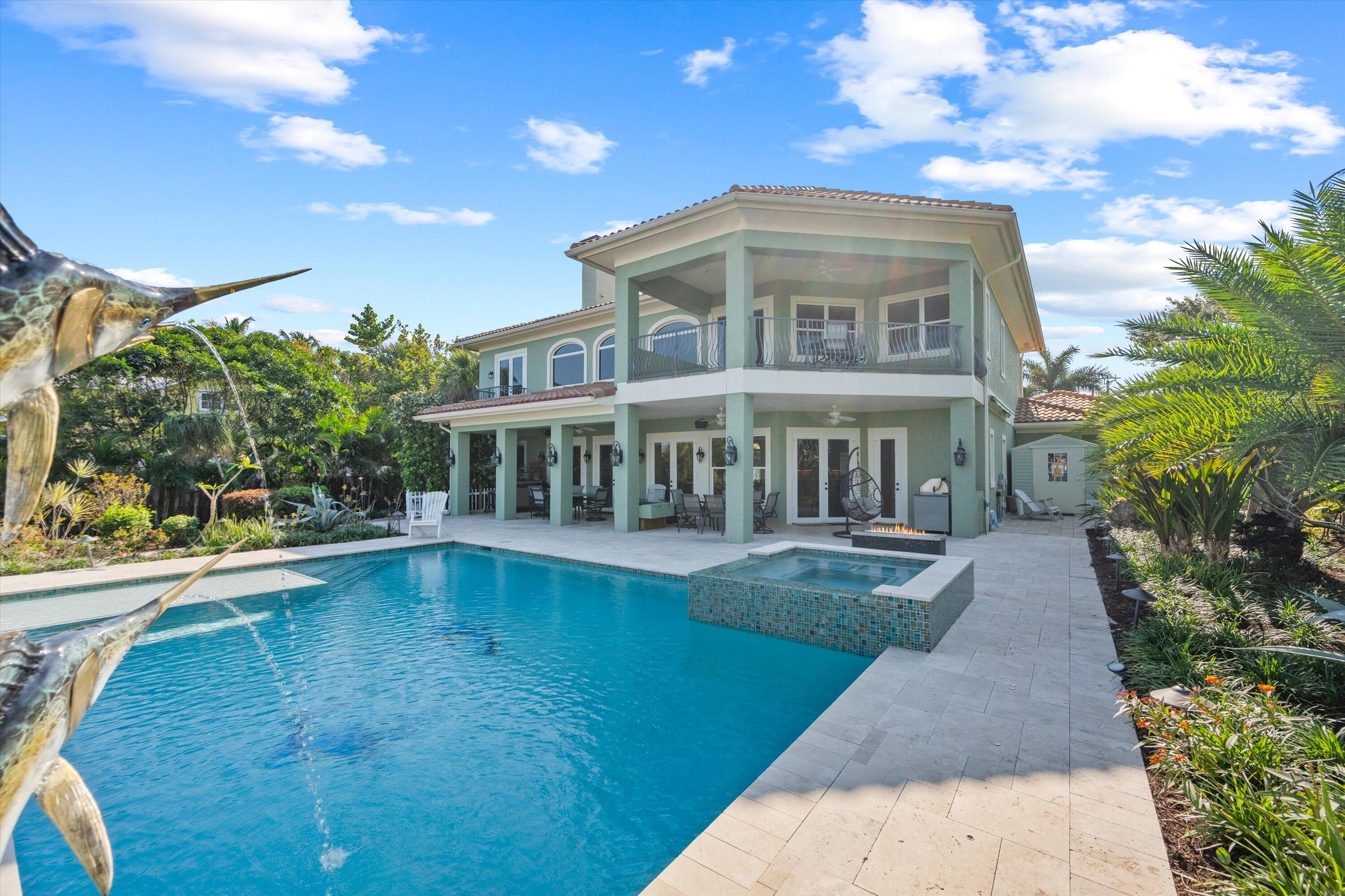 RIVERSIDE (AKA HOGGS) - Residential