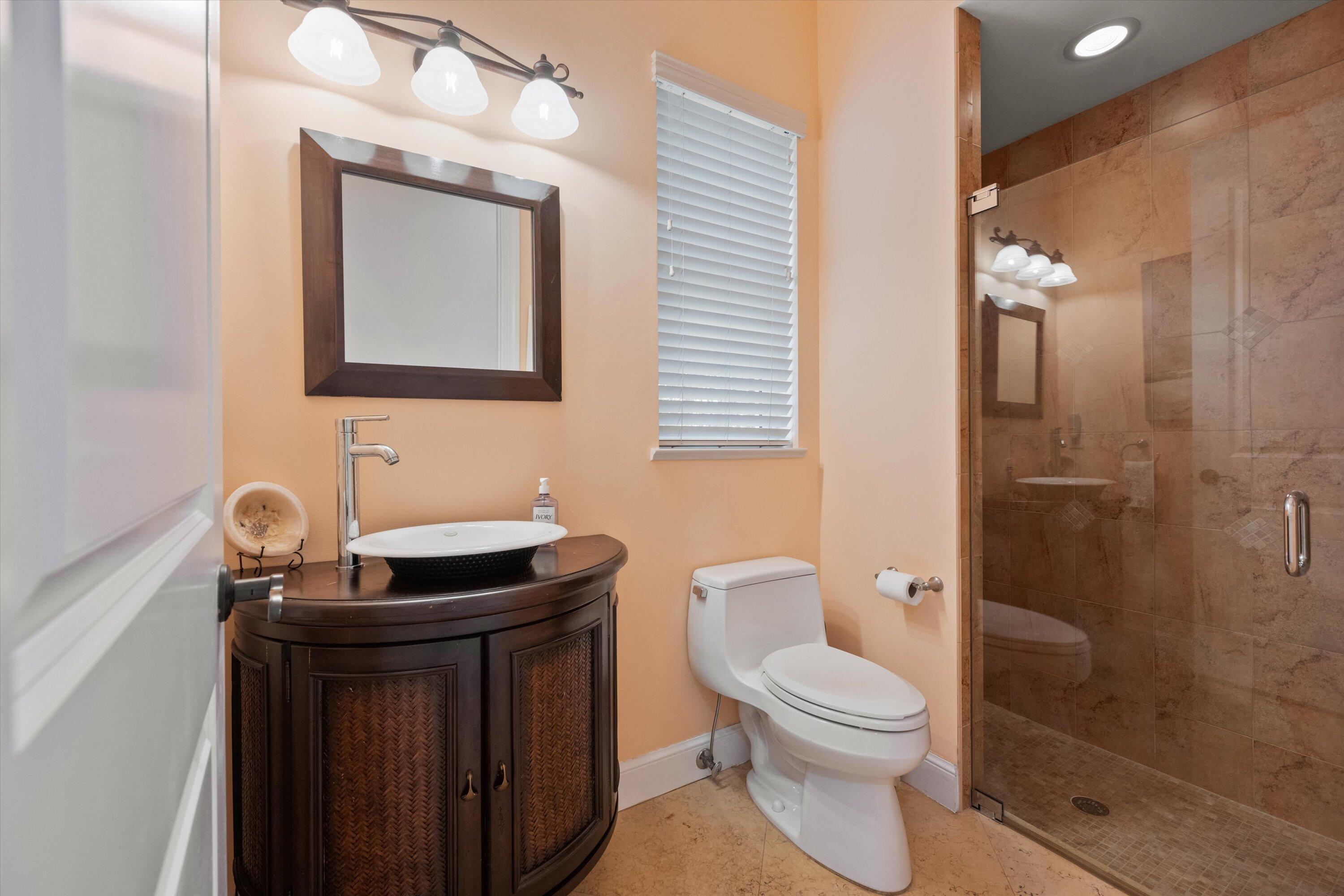 RIVERSIDE (AKA HOGGS) - Residential