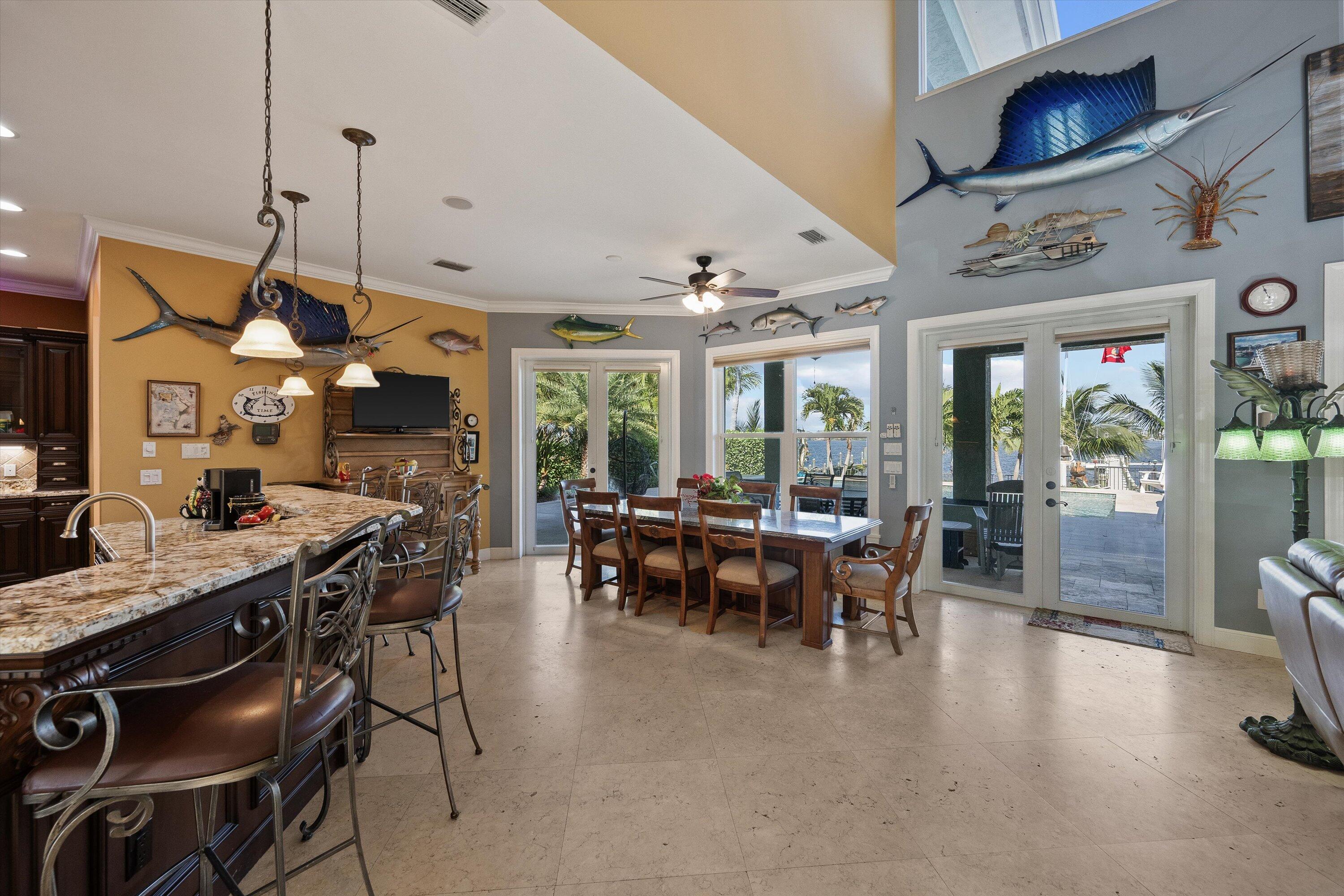 RIVERSIDE (AKA HOGGS) - Residential