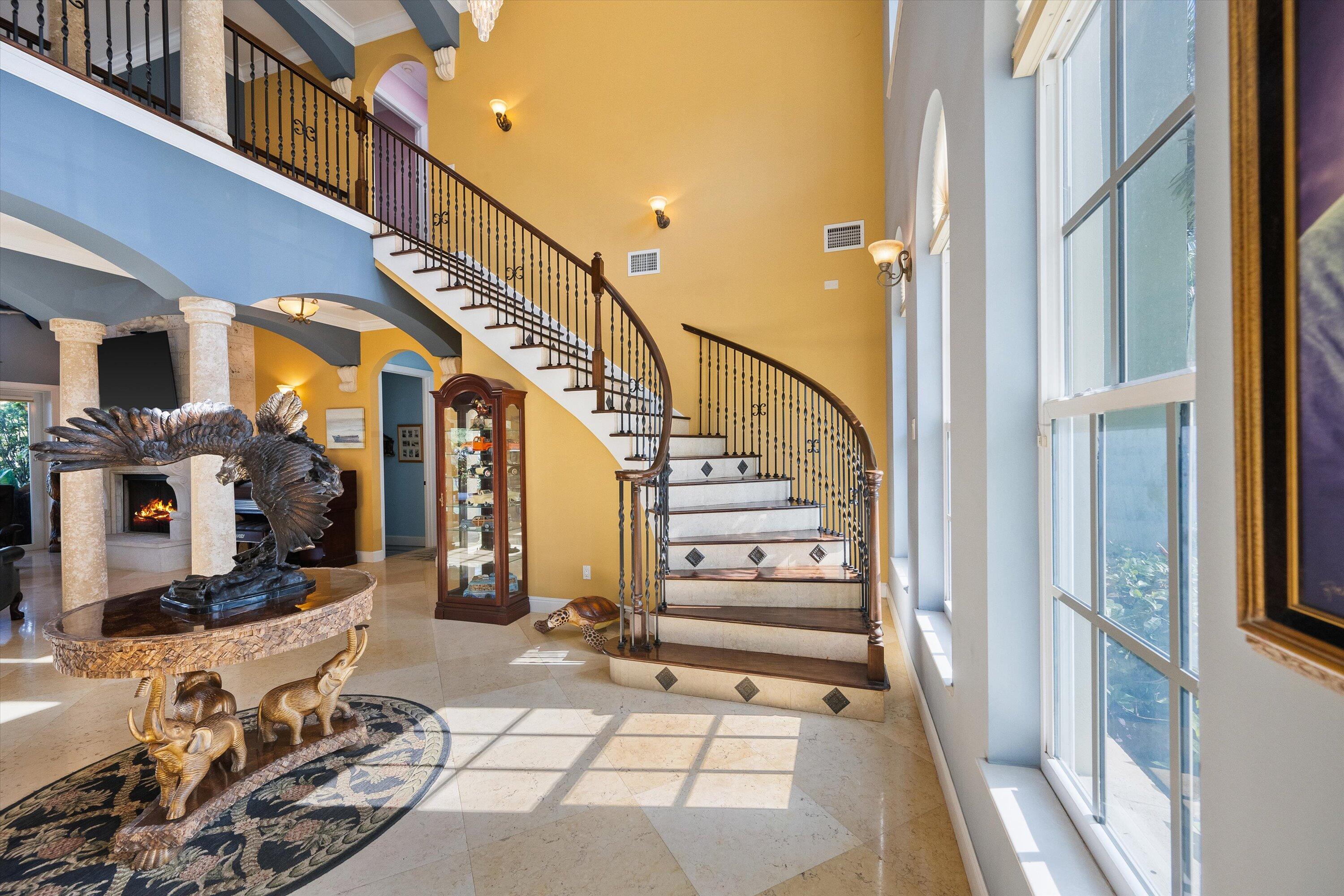 RIVERSIDE (AKA HOGGS) - Residential