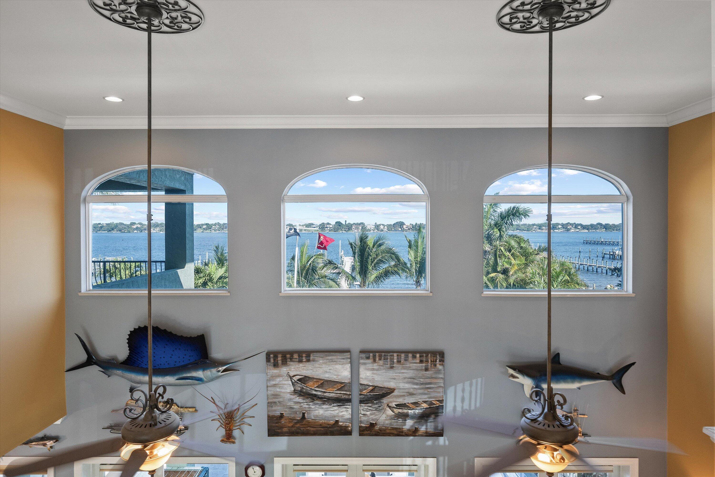 RIVERSIDE (AKA HOGGS) - Residential