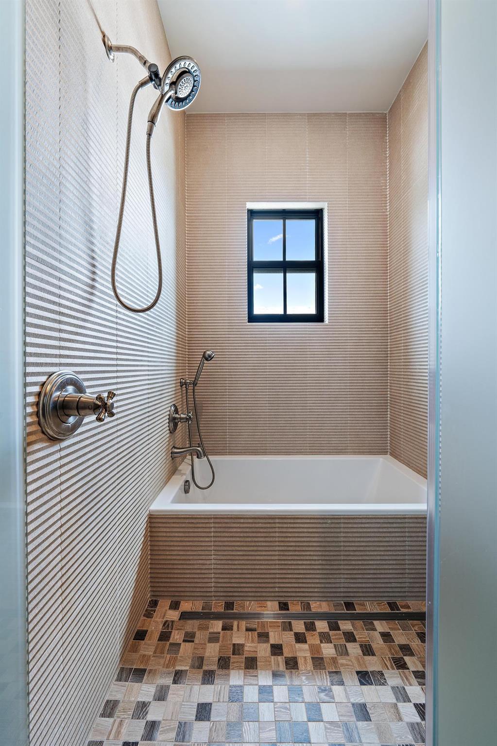 Pine Creek Sporting Club - Residential