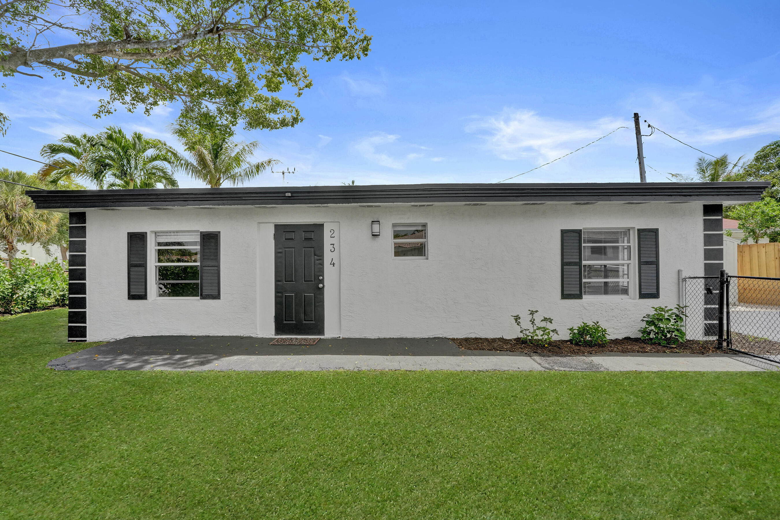 OCEAN WAY PARK - Residential Lease