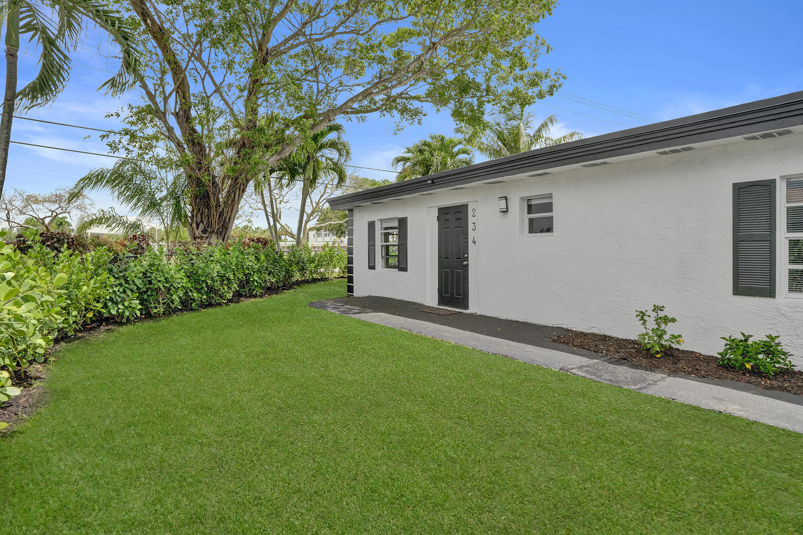 OCEAN WAY PARK - Residential Lease