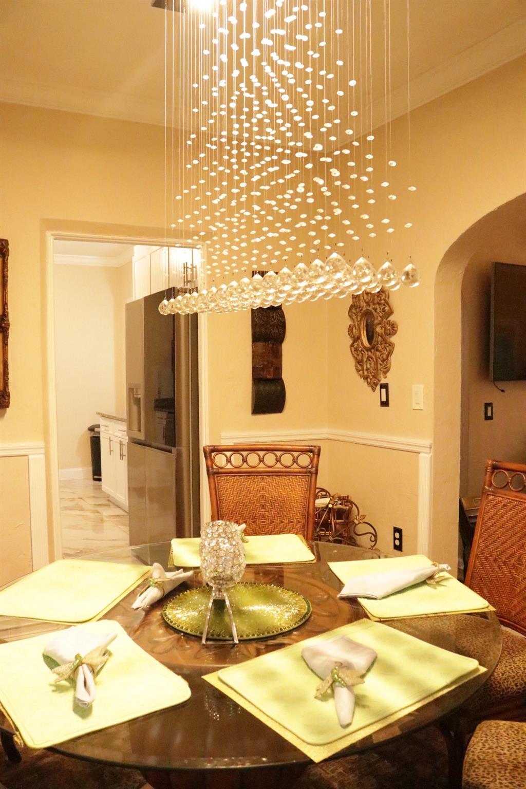 COLLEGE PARK - Residential