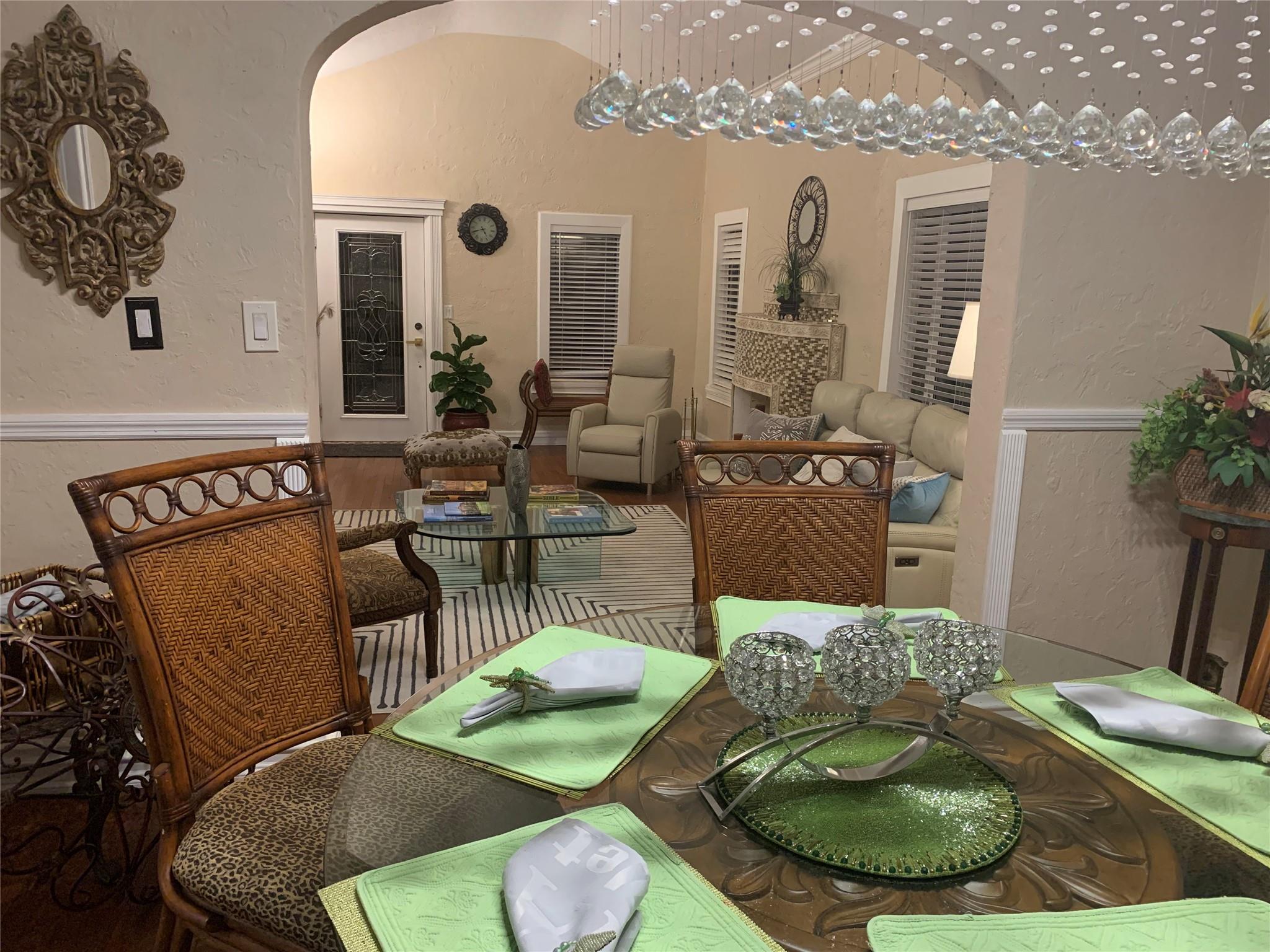 COLLEGE PARK - Residential