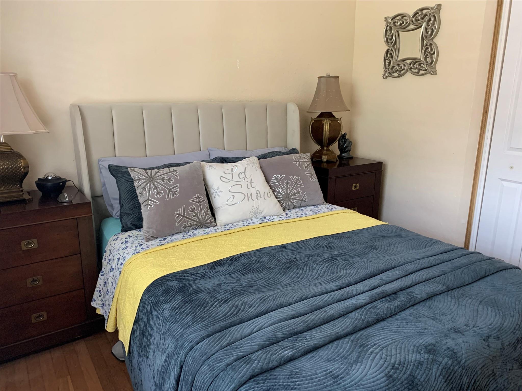 COLLEGE PARK - Residential
