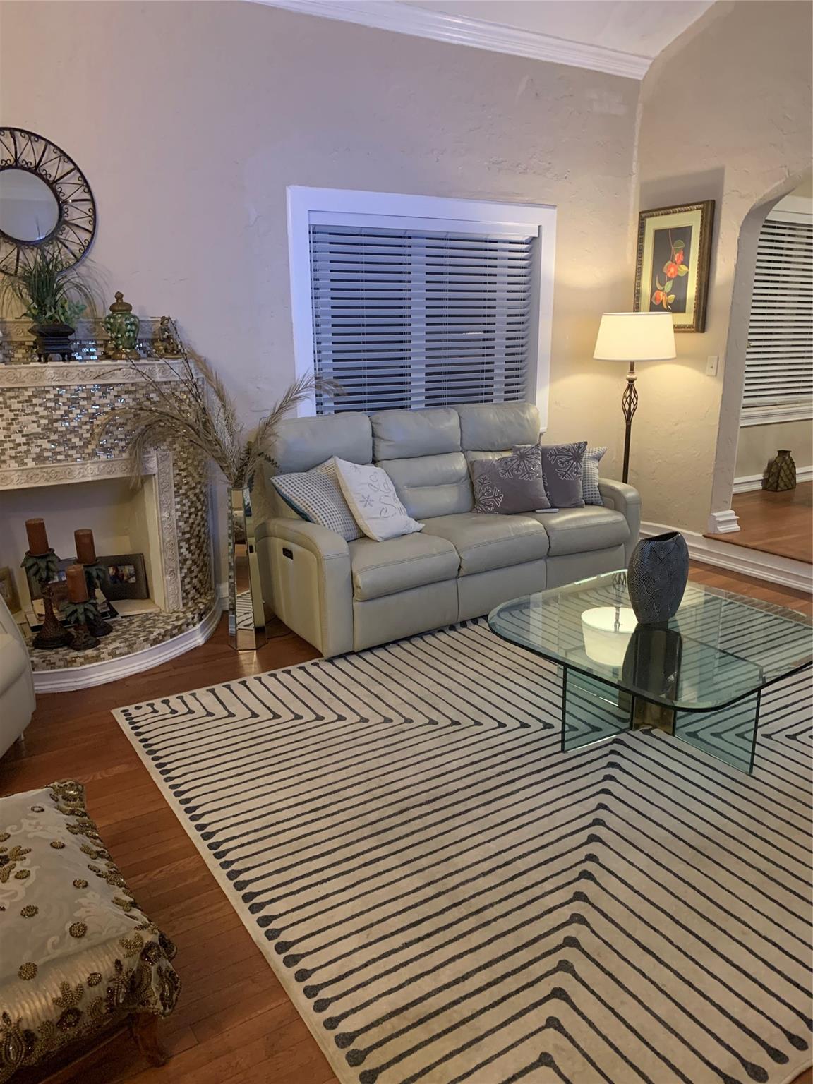 COLLEGE PARK - Residential