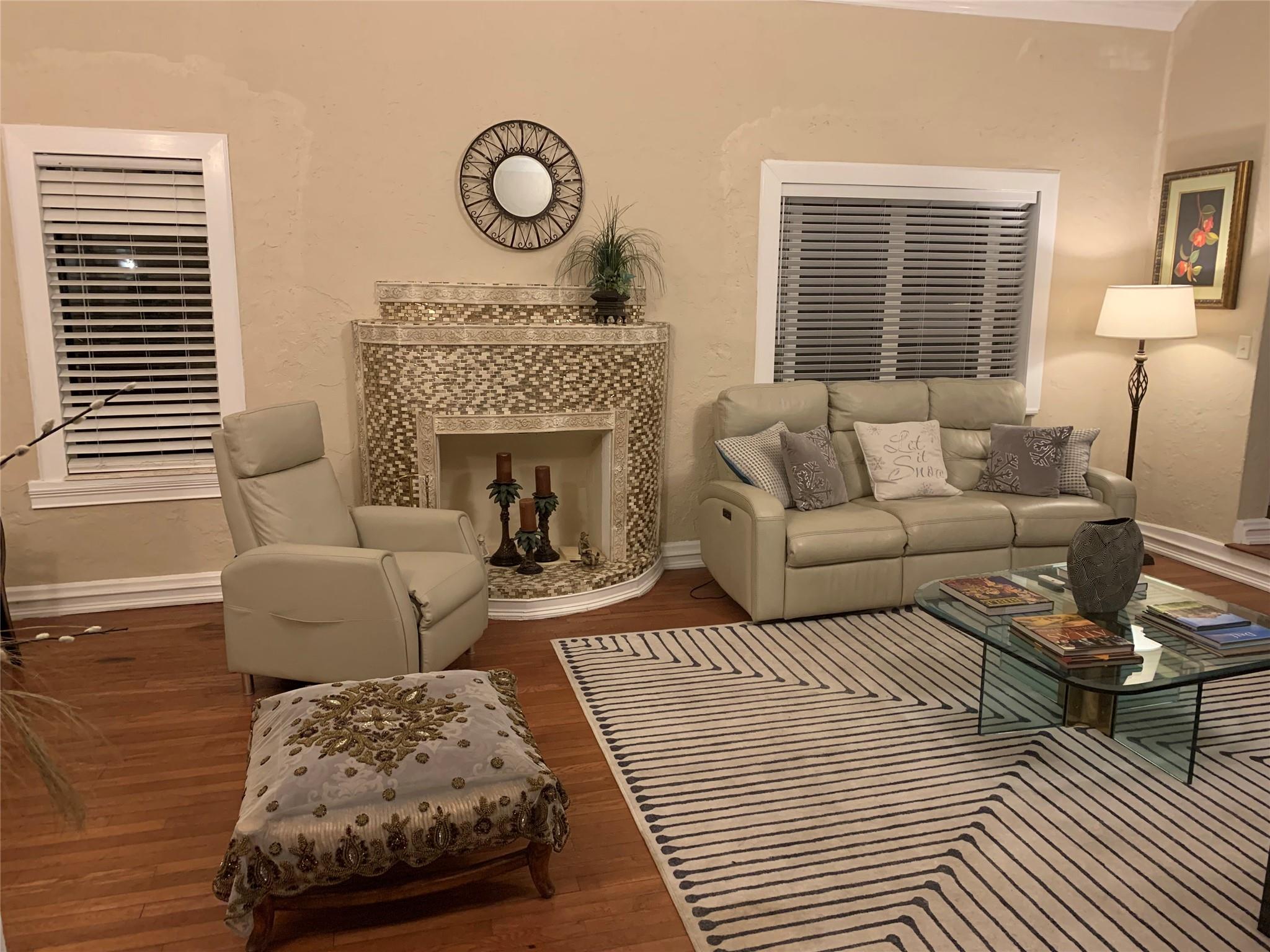 COLLEGE PARK - Residential
