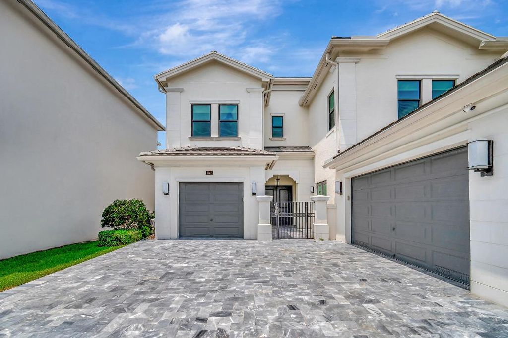 Photo of 9065 Benedetta Place, Boca Raton, FL 33496 (MLS # R10988662)