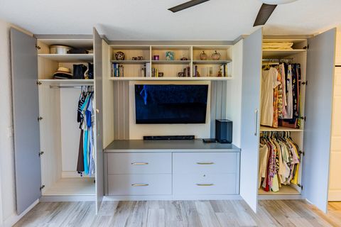 Tiny photo for 801 SE 5th Terrace, Pompano Beach, FL 33060 (MLS # B26036513)