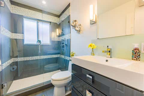 Tiny photo for 801 SE 5th Terrace, Pompano Beach, FL 33060 (MLS # B26036513)