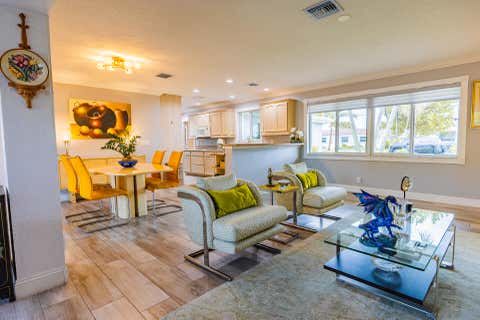 Tiny photo for 801 SE 5th Terrace, Pompano Beach, FL 33060 (MLS # B26036513)