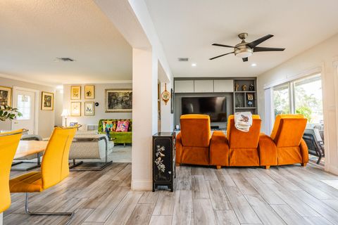 Tiny photo for 801 SE 5th Terrace, Pompano Beach, FL 33060 (MLS # B26036513)