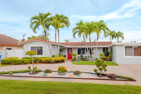 Photo of 801 SE 5th Terrace, Pompano Beach, FL 33060 (MLS # B26036513)