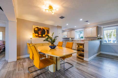 Tiny photo for 801 SE 5th Terrace, Pompano Beach, FL 33060 (MLS # B26036513)