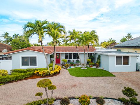 Tiny photo for 801 SE 5th Terrace, Pompano Beach, FL 33060 (MLS # B26036513)