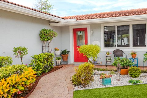 Tiny photo for 801 SE 5th Terrace, Pompano Beach, FL 33060 (MLS # B26036513)