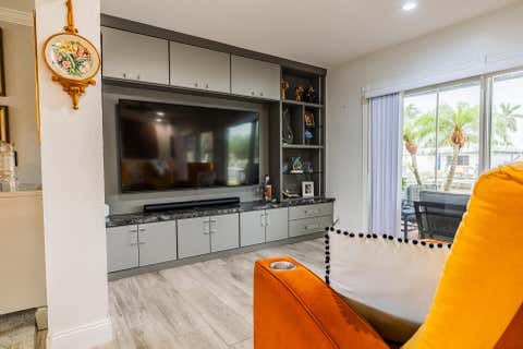 Tiny photo for 801 SE 5th Terrace, Pompano Beach, FL 33060 (MLS # B26036513)