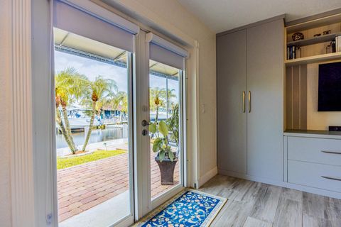 Tiny photo for 801 SE 5th Terrace, Pompano Beach, FL 33060 (MLS # B26036513)