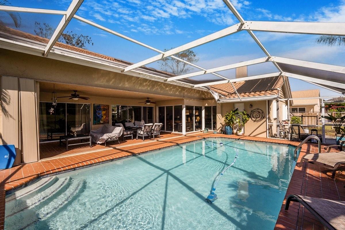 GREENVIEW SHORES 2 OF WEL - Residential