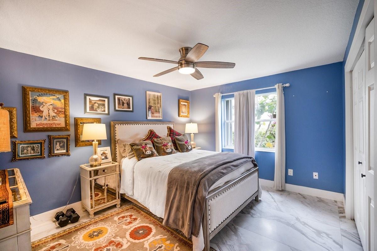 GREENVIEW SHORES 2 OF WEL - Residential