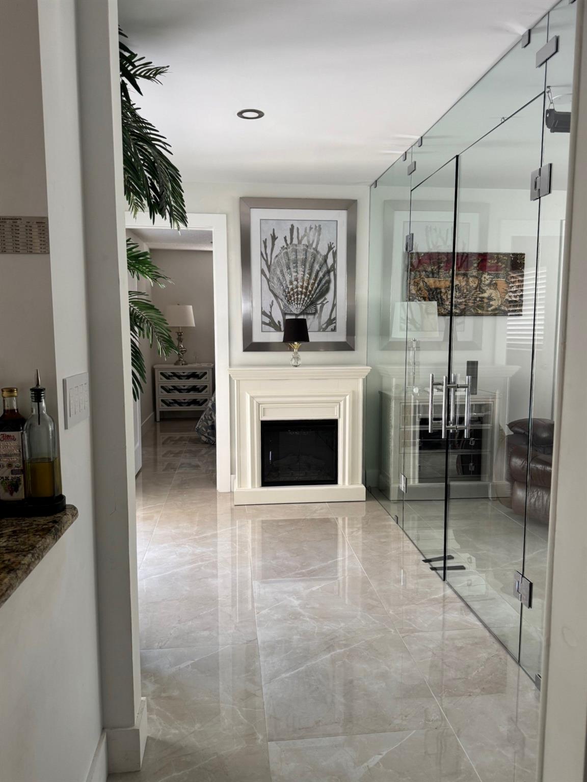 713 SW 15th St