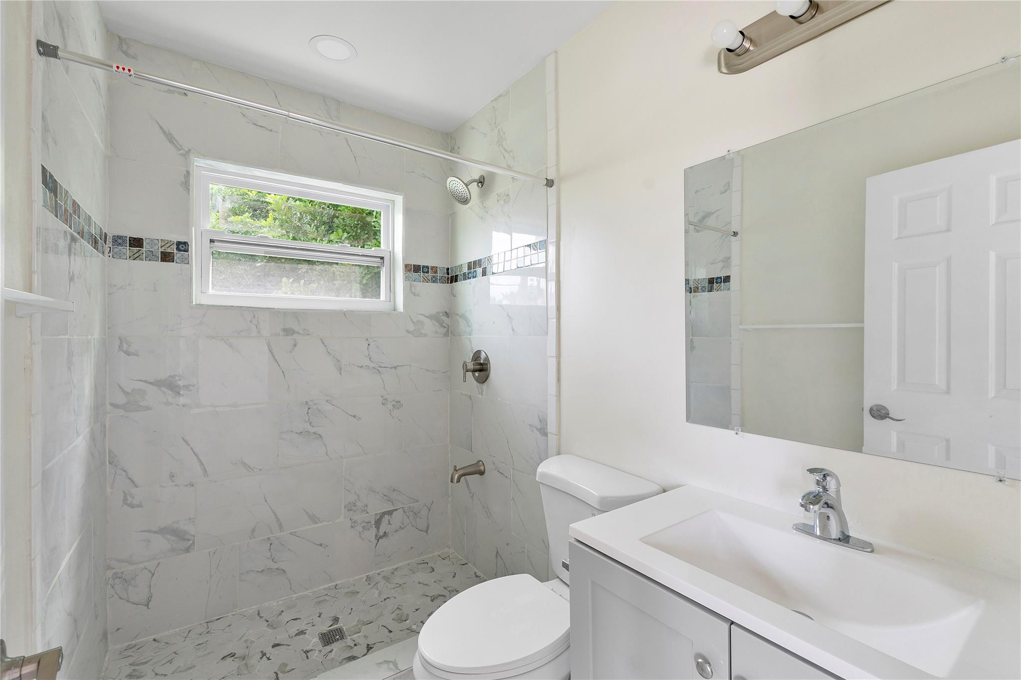FOUNTAINVIEW CONDO - Residential
