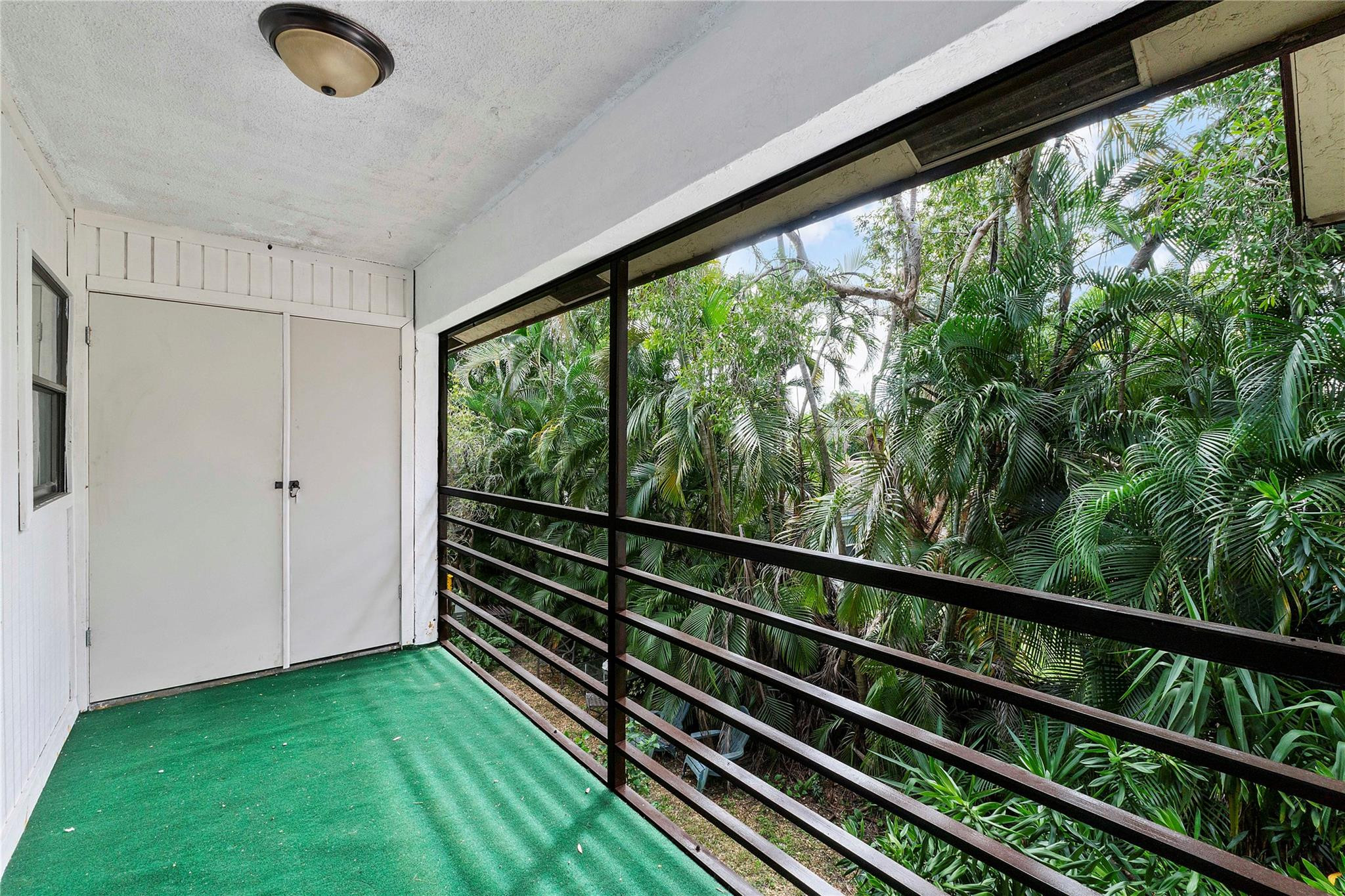 FOUNTAINVIEW CONDO - Residential