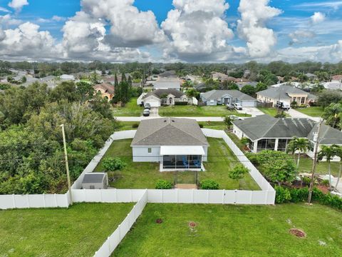 A home in Port St Lucie