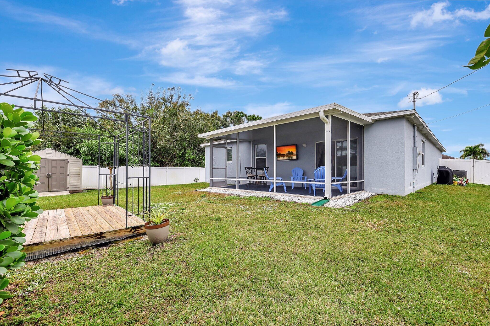 PORT ST LUCIE SECTION 19 - Residential