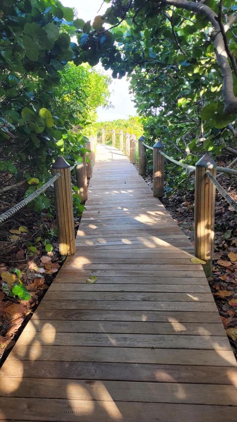 A home in Palm Beach Shores