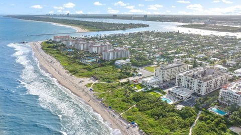 A home in Palm Beach Shores