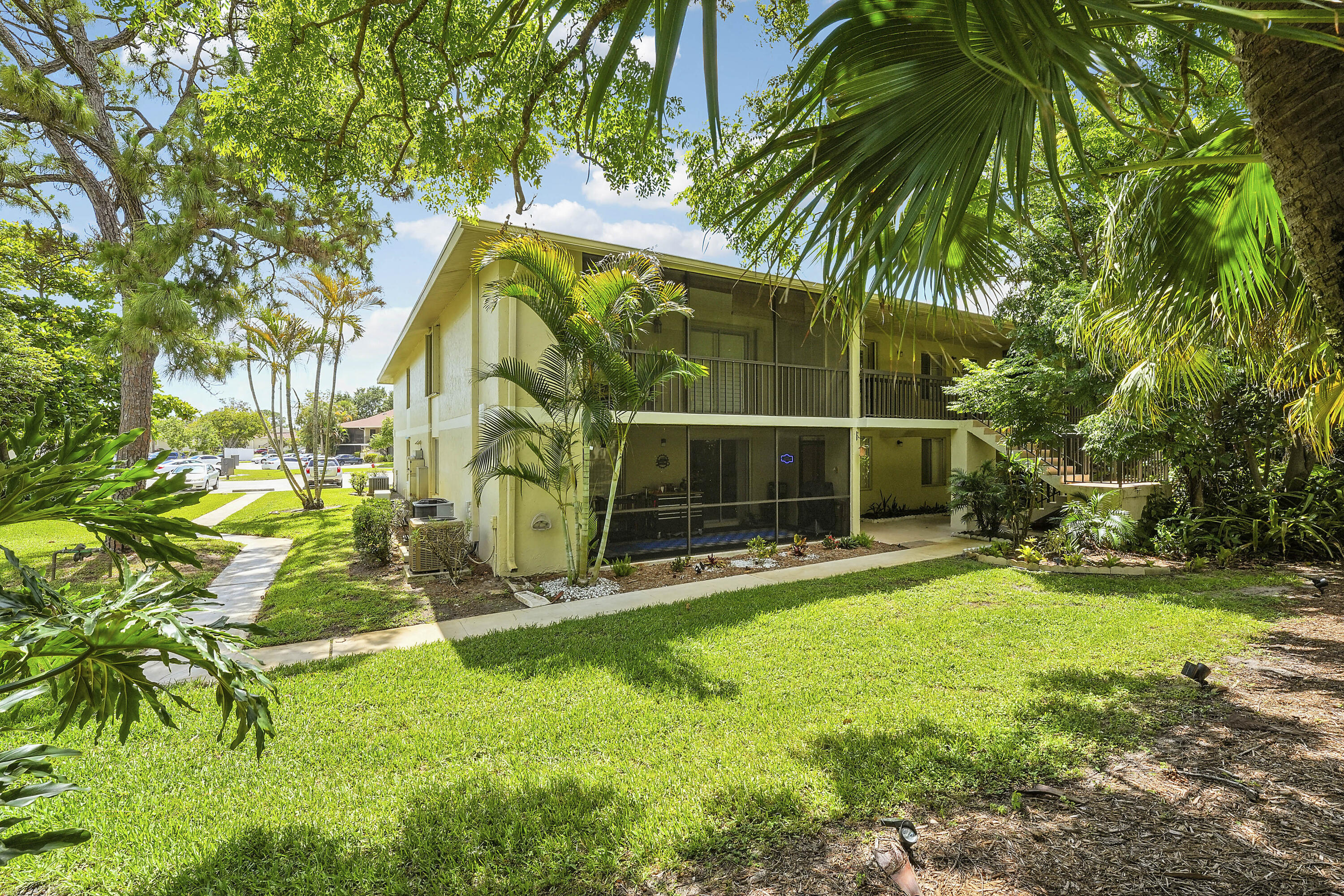 Chasewood Condo North - Residential