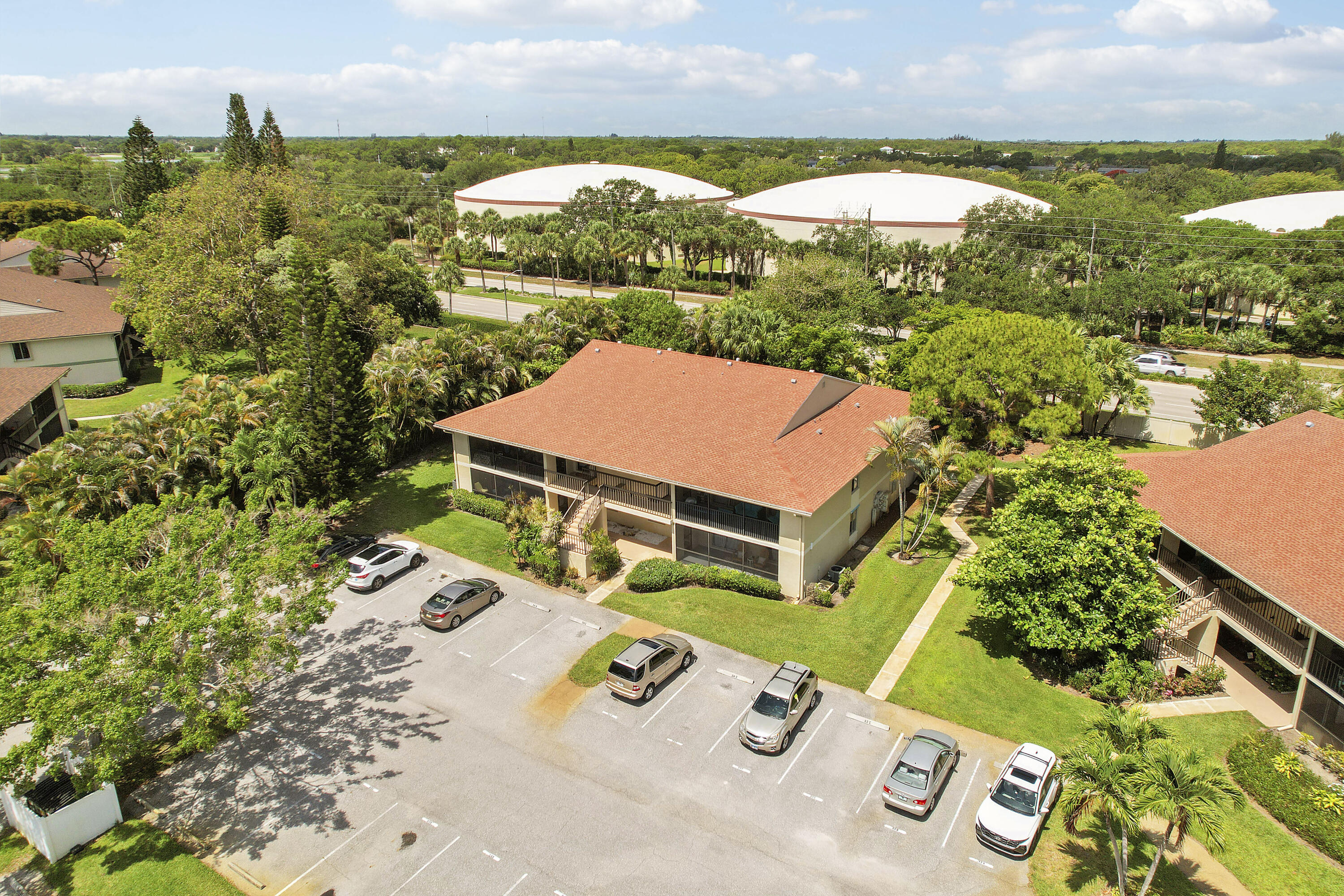 Chasewood Condo North - Residential