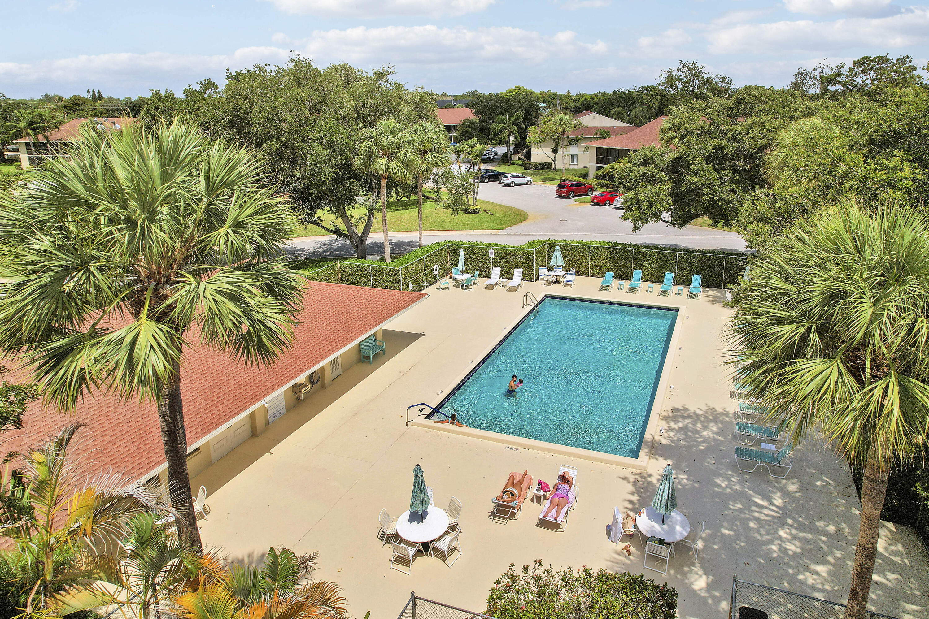 Chasewood Condo North - Residential
