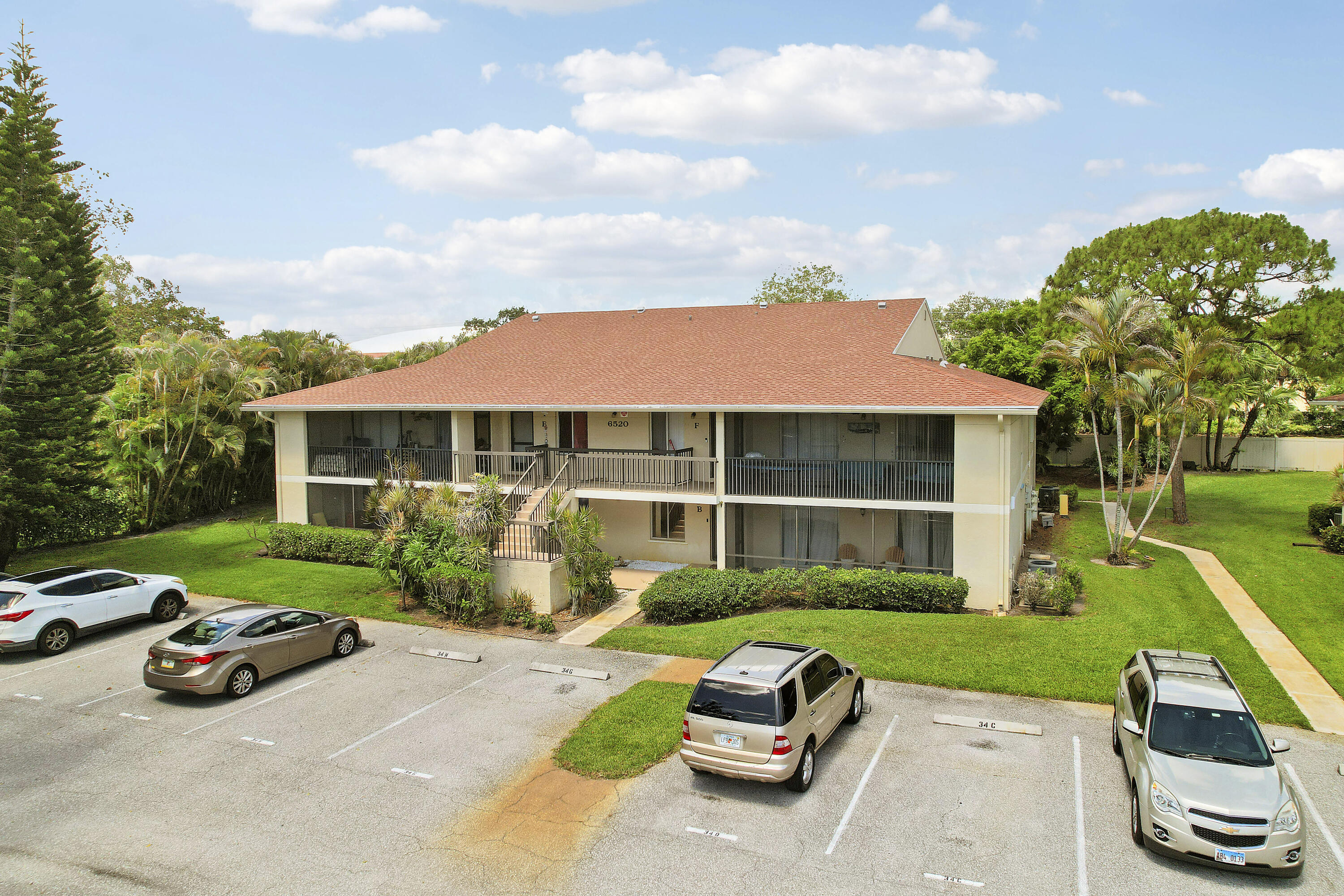 Chasewood Condo North - Residential