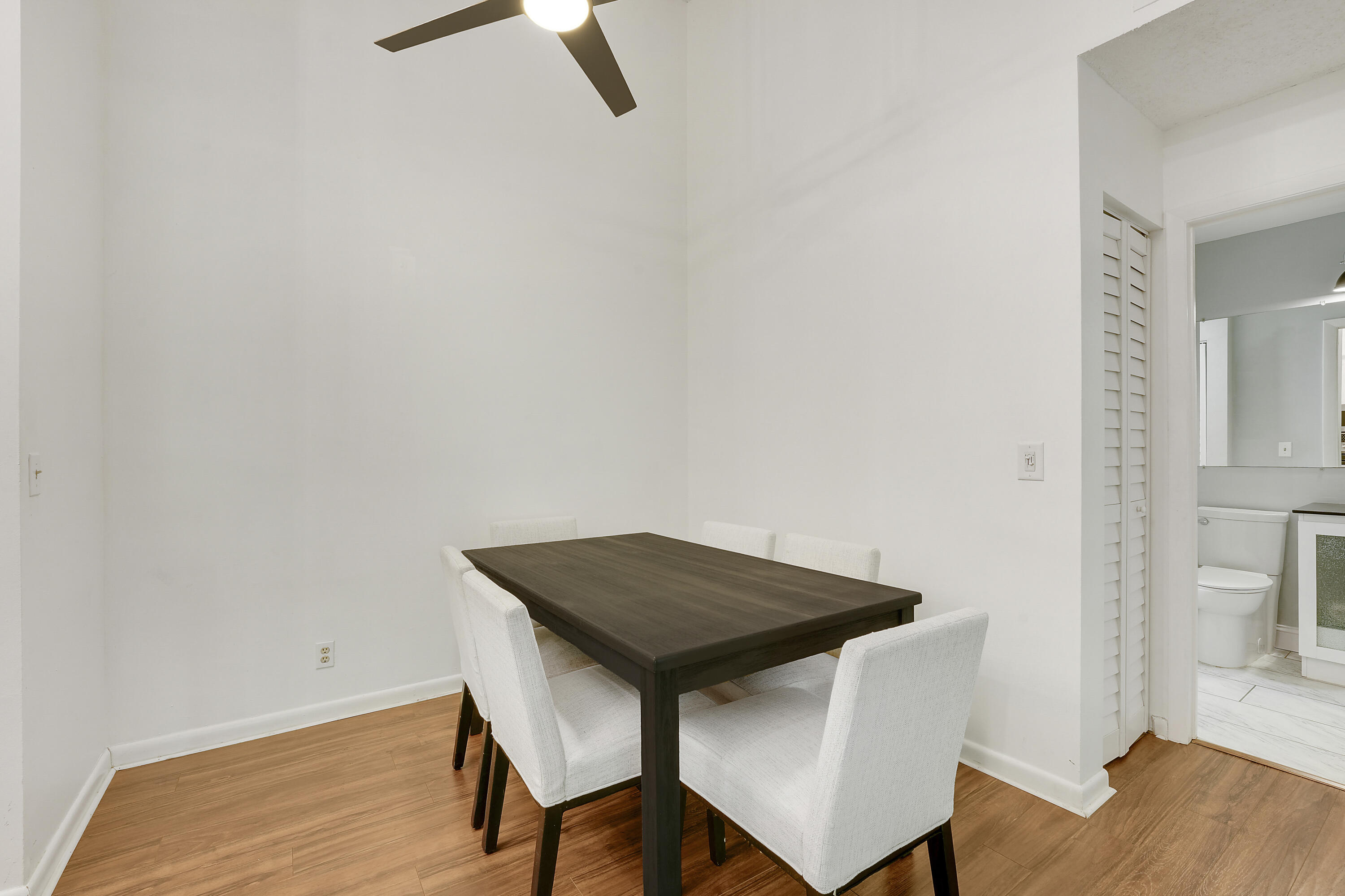 Chasewood Condo North - Residential