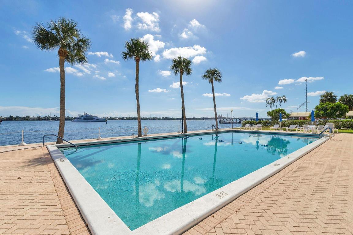 2600 N Flagler Drive Ph13