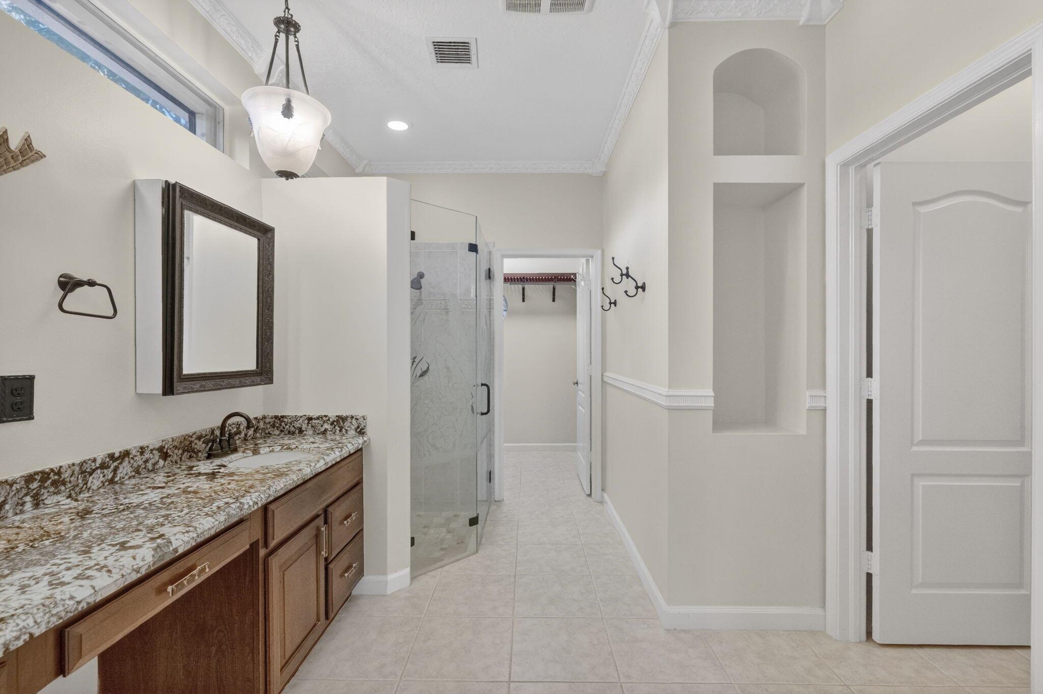 ABERDEEN 24 - Residential