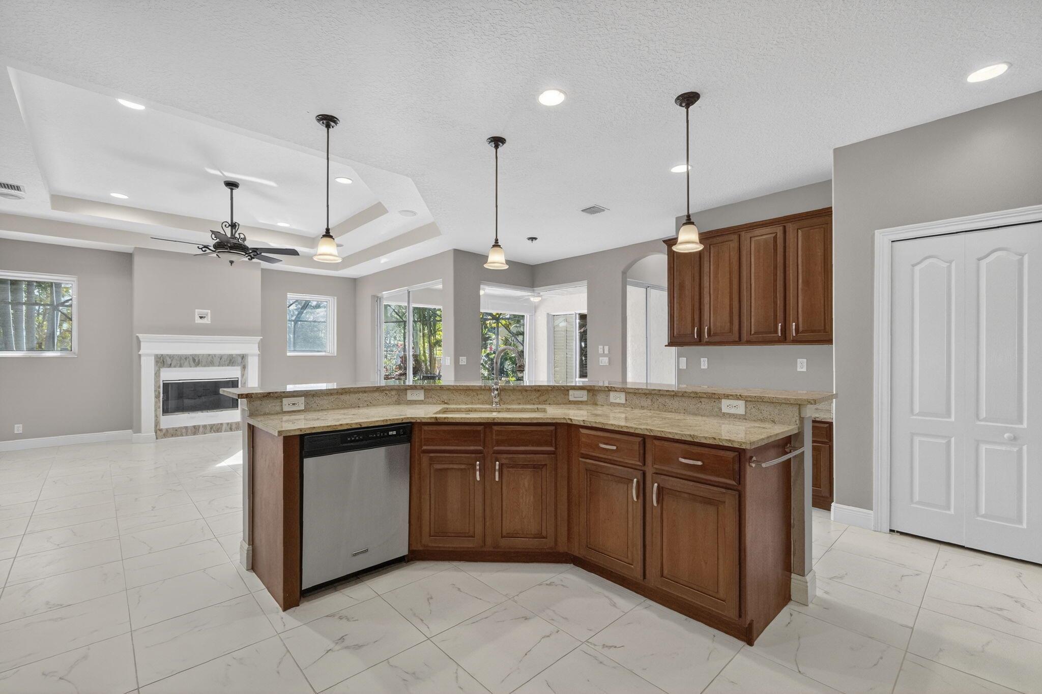 ABERDEEN 24 - Residential