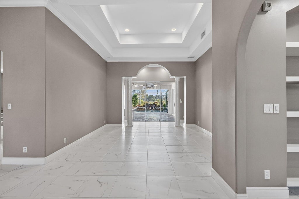 Photo of 7405 Brunswick Circle, Boynton Beach, FL 33472 (MLS # R11150330)